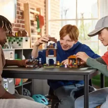 Lego Minecraft 21278 A Fosztogató őrtorony és a Romboló