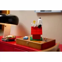 LEGO® Ideas 21368 Peanuts: Snoopy kutyaháza