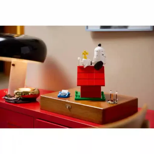 LEGO® Ideas 21368 Peanuts: Snoopy kutyaháza