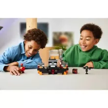 Lego Minecraft 21590 Csata a Sorvasztókkal