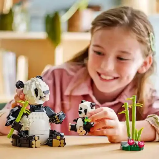 Lego Creator 31165 Vadállatok: Pandacsalád