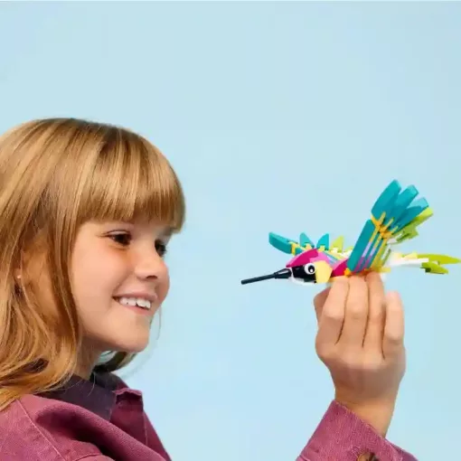Lego Creator 31384 Vadállatok: Színpompás kolibri