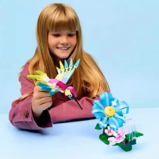 Lego Creator 31384 Vadállatok: Színpompás kolibri