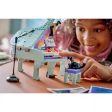 LEGO® Creator 31392 Zongora cicával (magnó, lemezjátszó)