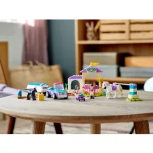 Lego Friends 41441 Lovasiskola és lószállító