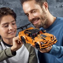 Lego Technic 42093 Chevrolet Corvette ZR1