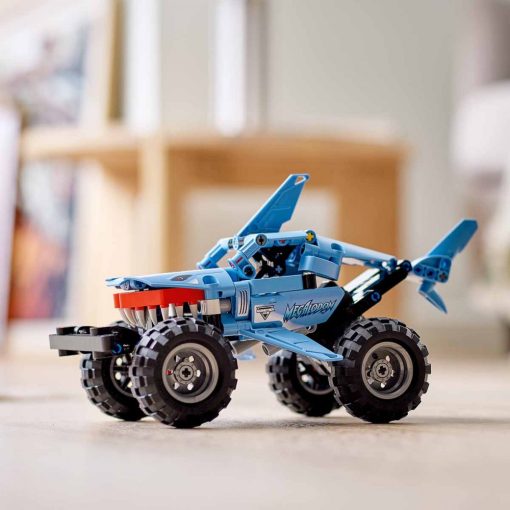 Lego Technic 42134 Monster Jam™ Megalodon™