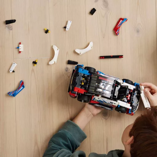 Lego Technic 42153 NASCAR® Next Gen Chevrolet Camaro ZL1 versenyautó
