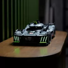 Lego Technic 42156 PEUGEOT 9X8 24H Le Mans Hybrid Hypercar autó