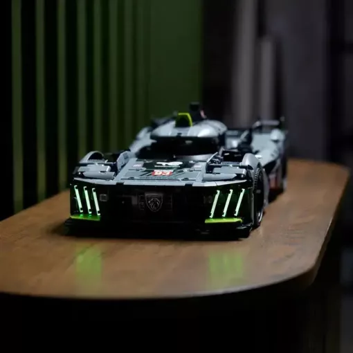 Lego Technic 42156 PEUGEOT 9X8 24H Le Mans Hybrid Hypercar autó