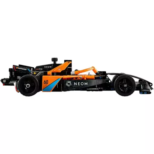Lego Technic 42169 NEOM McLaren Formula E hátrahúzós versenyautó