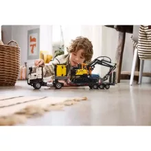 Lego Technic 42175 Volvo FMX teherautó és EC230 elektromos markoló