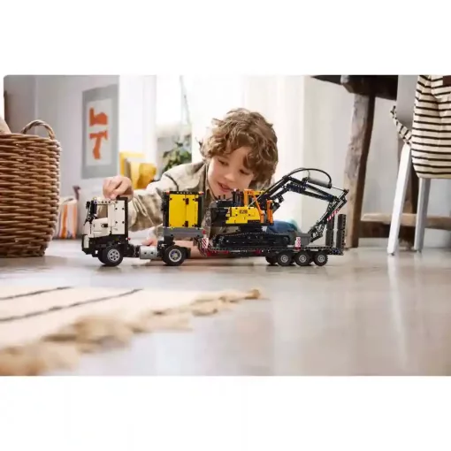 Lego Technic 42175 Volvo FMX teherautó és EC230 elektromos markoló