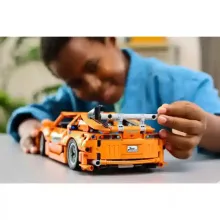 Lego Technic 42204 Halálos iramban: Toyota Supra MK4 autó