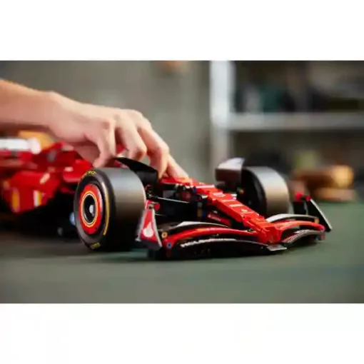 Lego Technic 42207 Ferrari SF-24 Formula 1 versenyautó