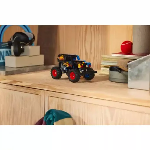 Lego Technic 42219 Monster Jam™ Grave Digger™ tűz és jég autó