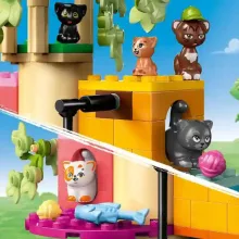 Lego Friends 42666 Születésnapi cicazsúr és lombház cicáknak