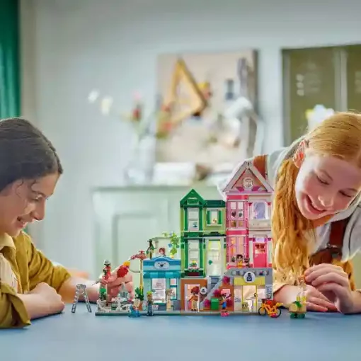 Lego Friends 42670 Heartlake City lakások és üzletek