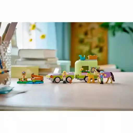 Lego Friends 42695 Ló- és csikószállító utánfutó