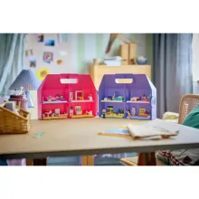 LEGO Friends 42697 Kreatív, bőröndalakú babaház