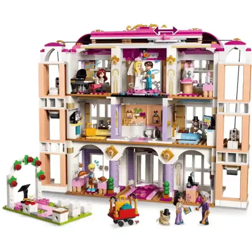 LEGO Friends 42704 Heartlake City Grand Hotel