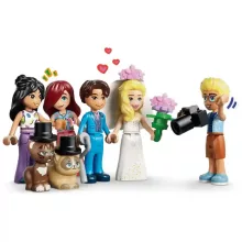 LEGO Friends 42704 Heartlake City Grand Hotel