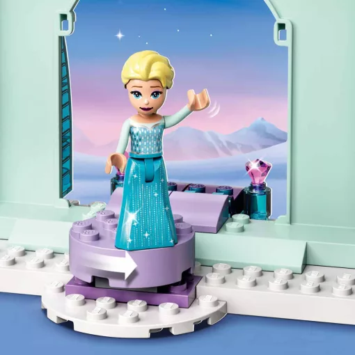 Lego Disney 43194 Jégvarázs: Anna és Elza Jégvarázs országa