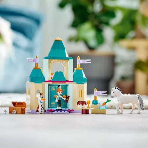Lego Disney 43204 Jégvarázs: Anna és Olaf kastélybeli mókája