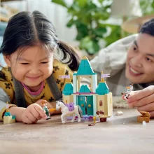 Lego Disney 43204 Jégvarázs: Anna és Olaf kastélybeli mókája
