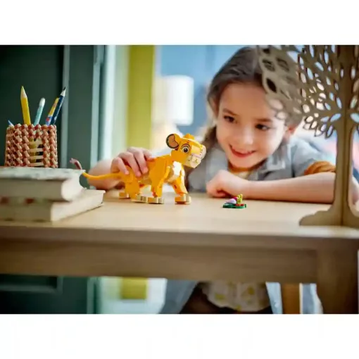 Lego Disney 43243 Oroszlánkirály: Simba, a kis oroszlánkirály
