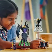 Lego Disney 43262 101 kiskutya: Demóna és Szörnyella De Frász ruhái