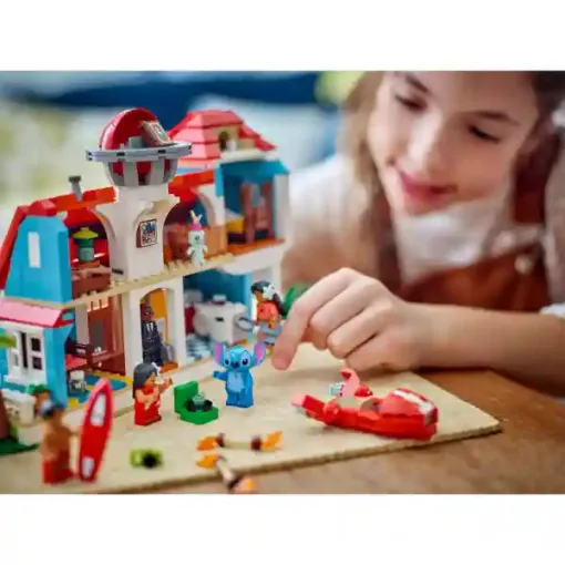 Lego Disney 43268 Lilo és Stitch tengerparti háza