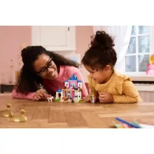 LEGO® Disney 43283 Hamupipőke kastélya és állatbarátai