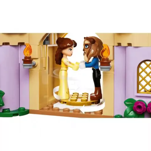 LEGO® Disney 43289 Belle és a Szörnyeteg varázslatos kastélya