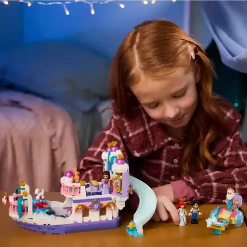 LEGO® Disney 43299 Ariel esküvői hajója