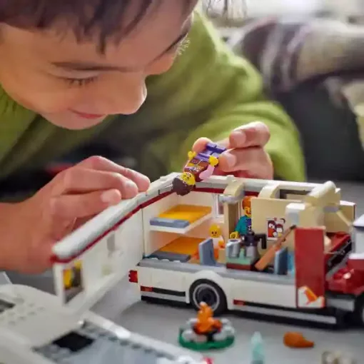 Lego City 60454 Lakóautó a kalandos nyaraláshoz
