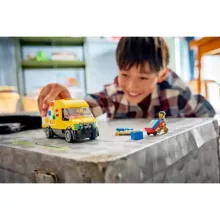 Lego City 60500 Futár furgon