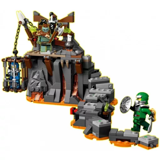 LEGO® NINJAGO® 71717 Utazás a koponyás tömlöcökbe