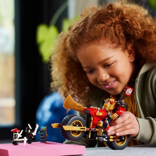 Lego Ninjago 71783 Kai EVO motoros robotversenyzője