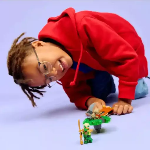 Lego Ninjago 71850 Lloyd egy földszörny pörgettyűje ellen