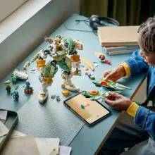 Lego Ninjago 71860 Lloyd titánpáncélja a 15. évfordulóra