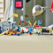 Lego Super Mario 72035 Mario Kart™ – Toad garázsa