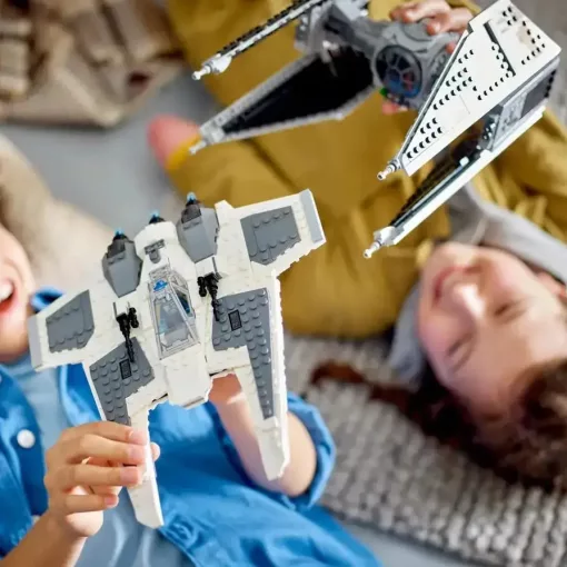 Lego Star Wars 75348 Mandalóri Fang vadászgép vs. TIE elfogóvadász™