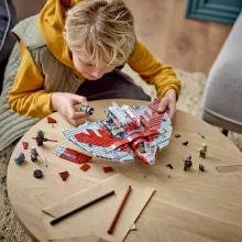 Lego Star Wars 75362 Ahsoka Tano T-6 jedi űrsiklója