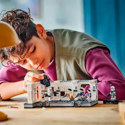 Lego Star Wars 75387 Beszállás a Tantive IV™ csillaghajóba