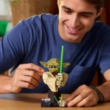 Lego Star Wars 75438 Yoda™ mellszobor