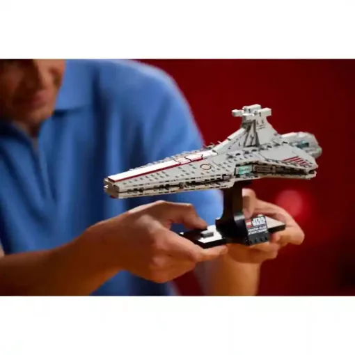 Lego Star Wars 75441 Venator-osztályú támadó cirkáló űrhajó