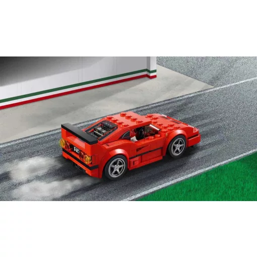 Lego Speed Champions 75890 Ferrari F40 Competizione autó