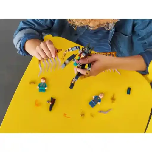 Lego Marvel 76145 Az Örökkévalók légi támadása