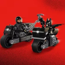 Lego DC Super Heroes 76179 Batman™ és Selina Kyle™ motorkerékpáros üldözése